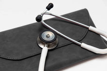 Björn Hall Stethoscope Case Actual Use